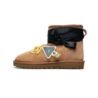 UGG CLASSIC MINI