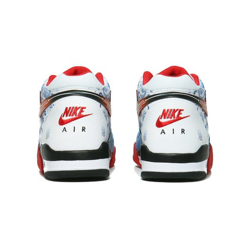 Nike Flight Legacy