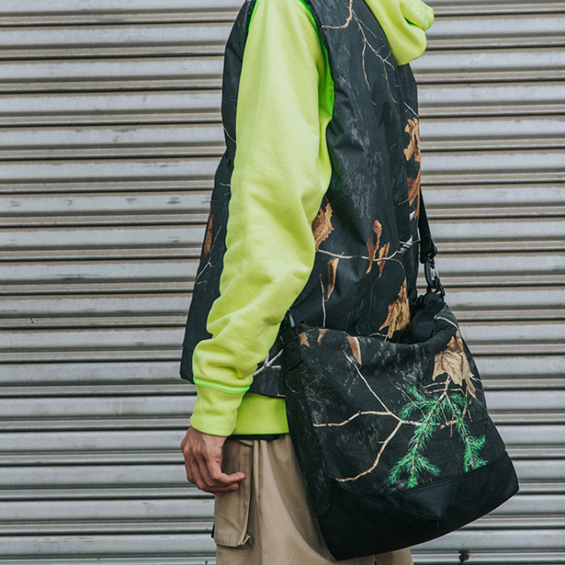 Converse Tote