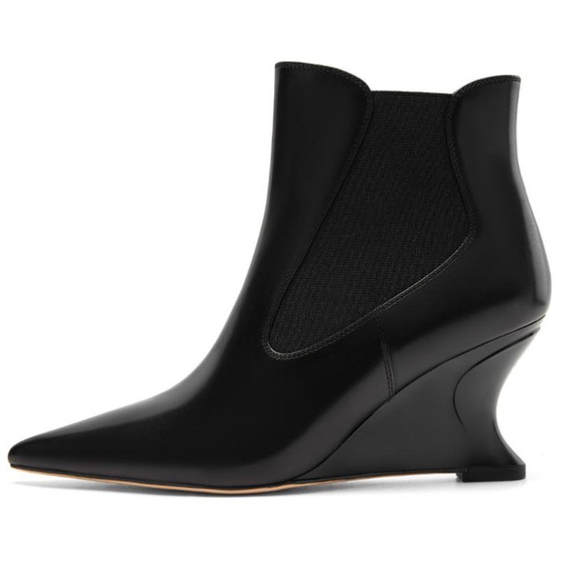 NINE WEST