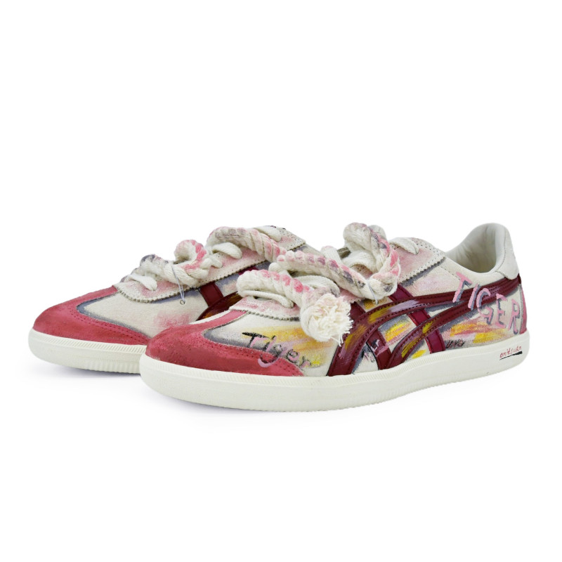 Onitsuka Tiger Tokuten