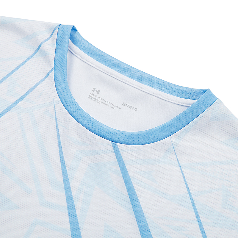 Under Armour T