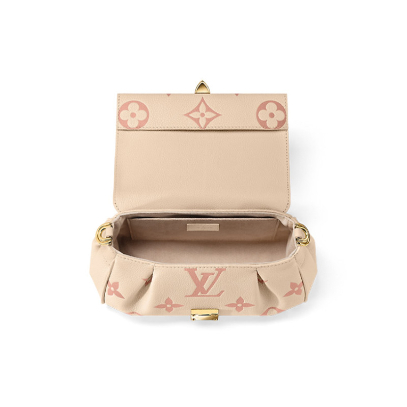 LOUIS VUITTON Favorite