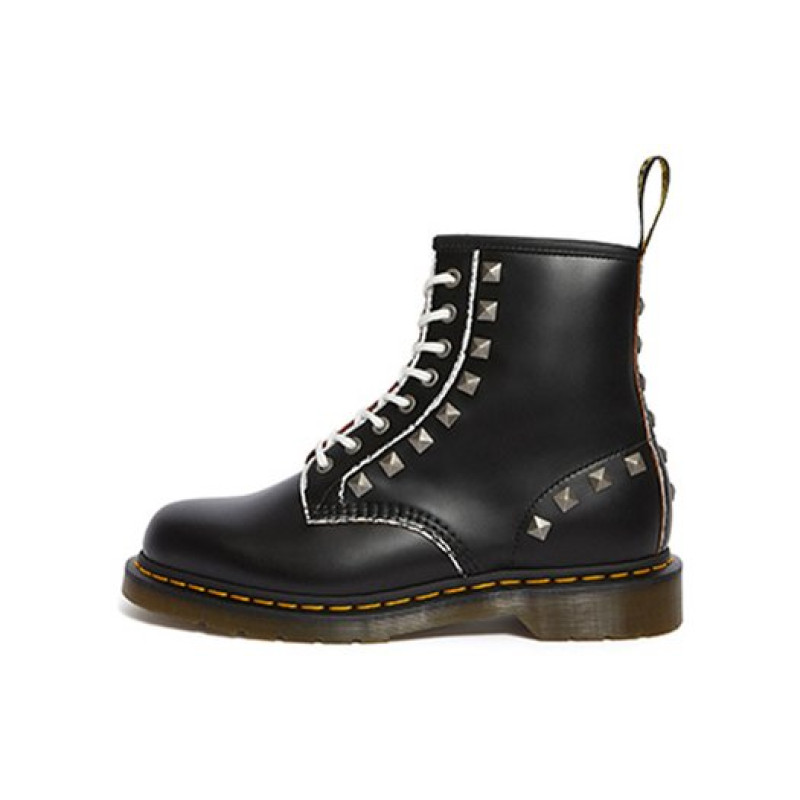 Dr.Martens 1460 Stud 8