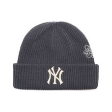 MLB