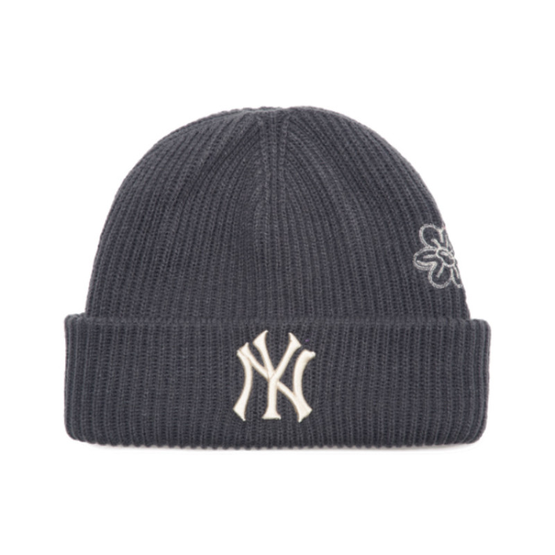 MLB