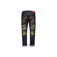 EVISU M