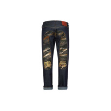 EVISU M
