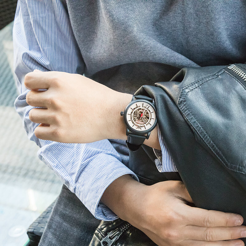 EMPORIO ARMANI 43mm AR60041