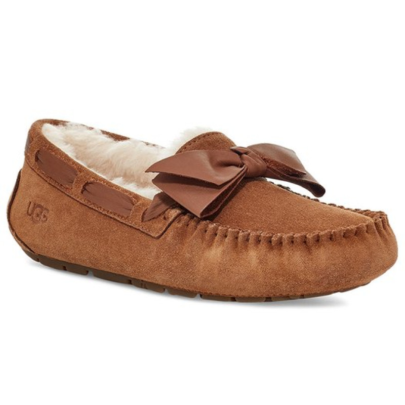 UGG Dakota Leather Bow