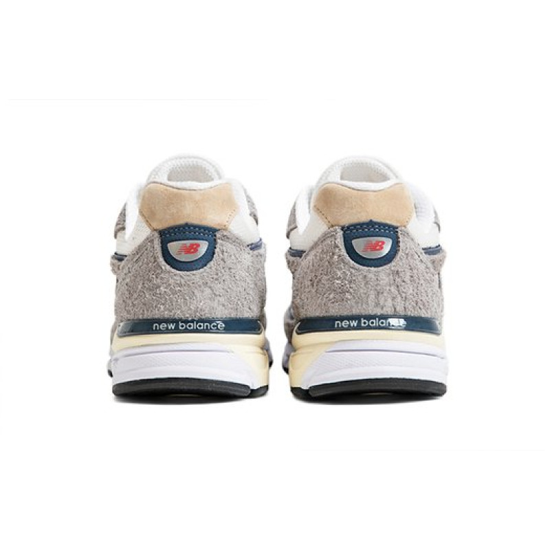 New Balance NB 990 V4