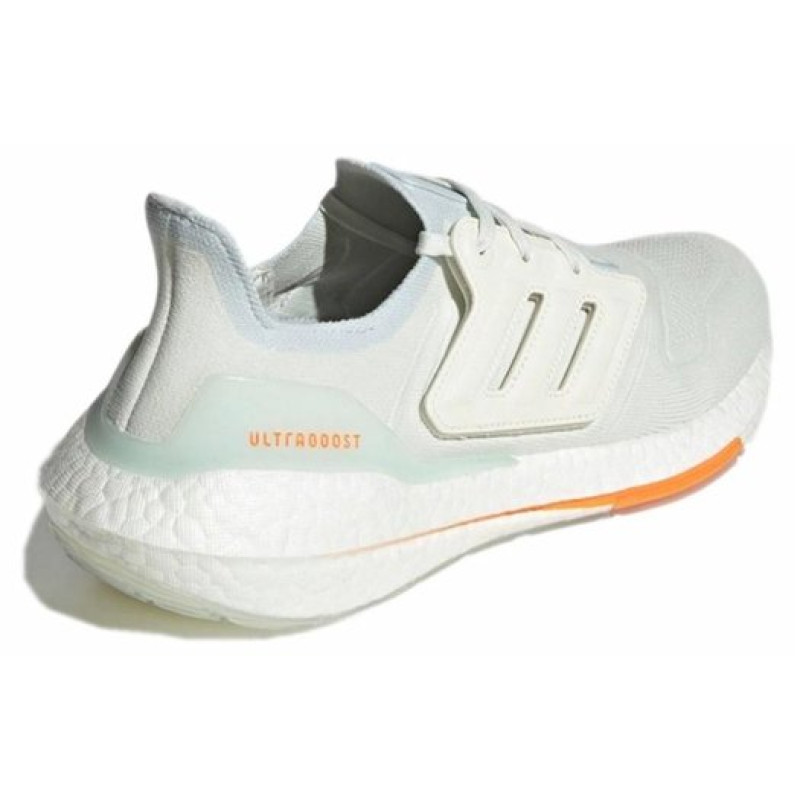 adidas Ultraboost 22