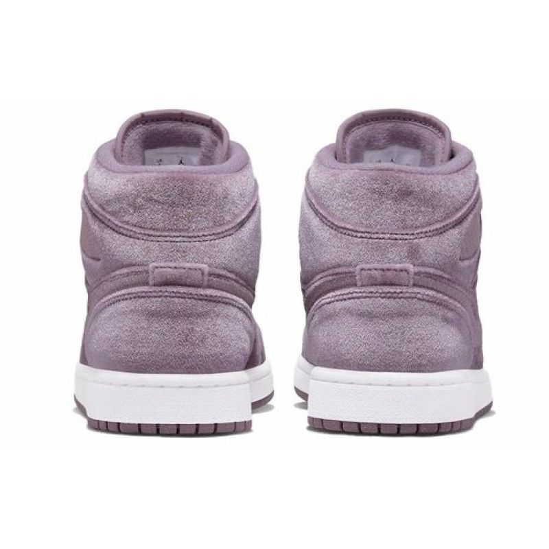 Jordan Air Jordan 1 Mid 