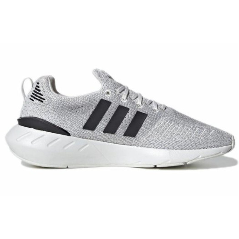 adidas originals Swift Run 22