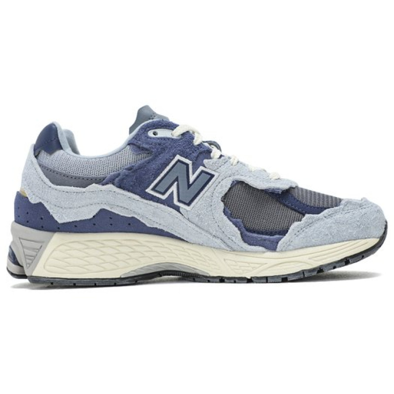 New Balance NB 2002R 