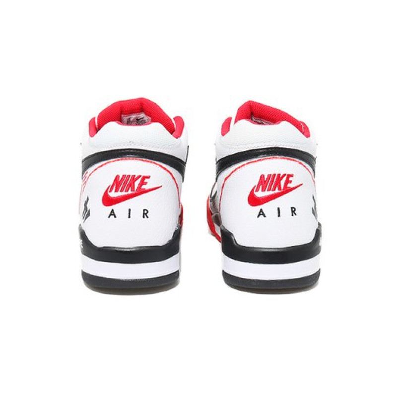 Nike Flight Legacy