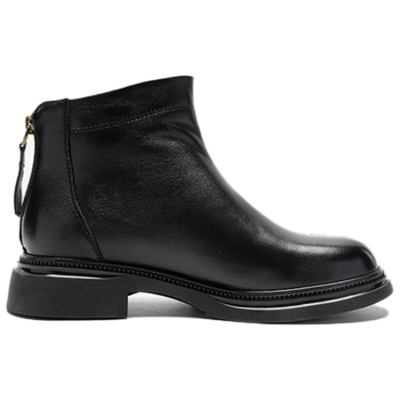 NINE WEST