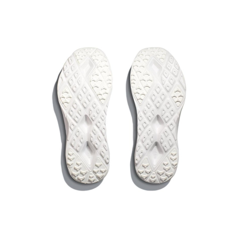 HOKA ONE ONE