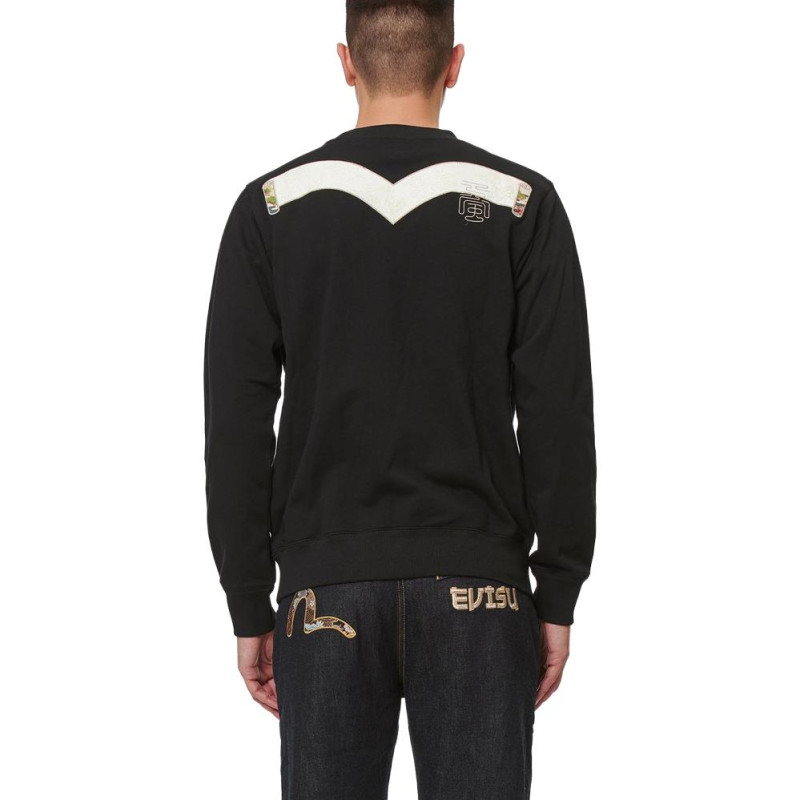 EVISU M