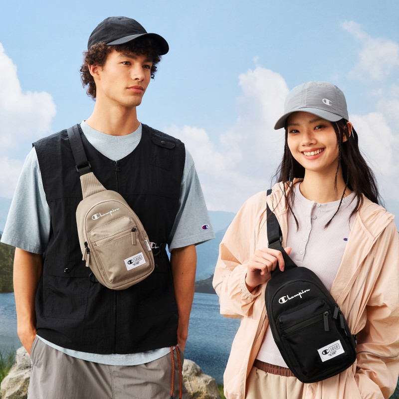 Champion Heritage Classic Crossboody Bag 2.0logo