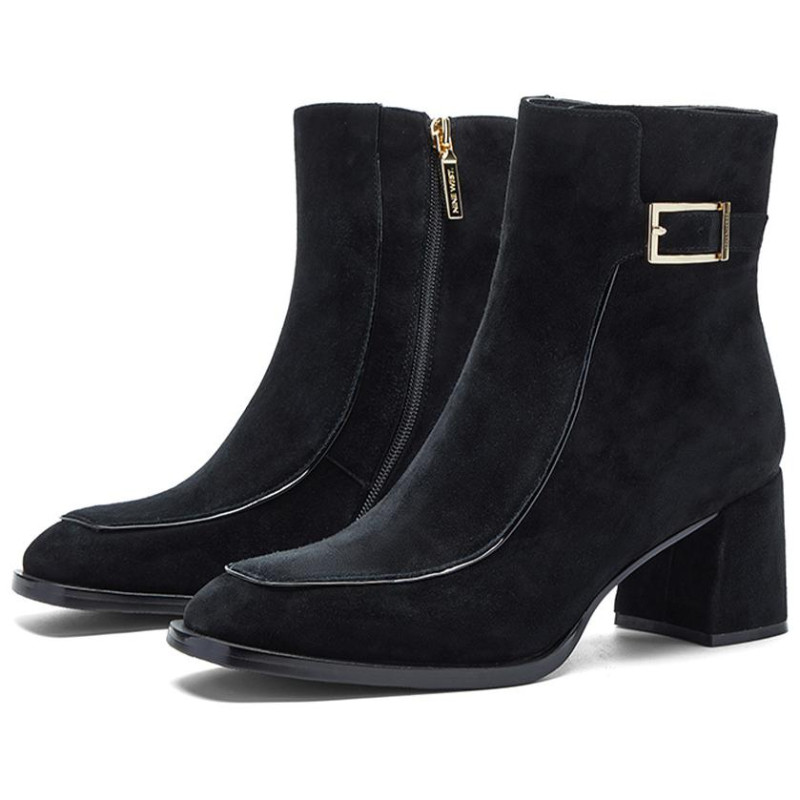 NINE WEST