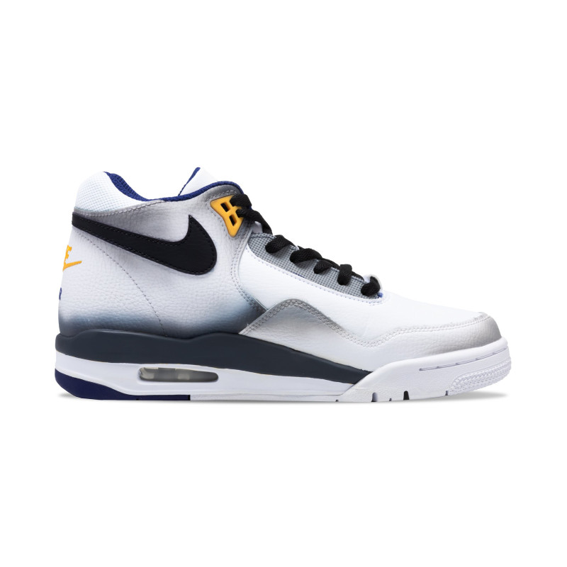 Nike Flight Legacy