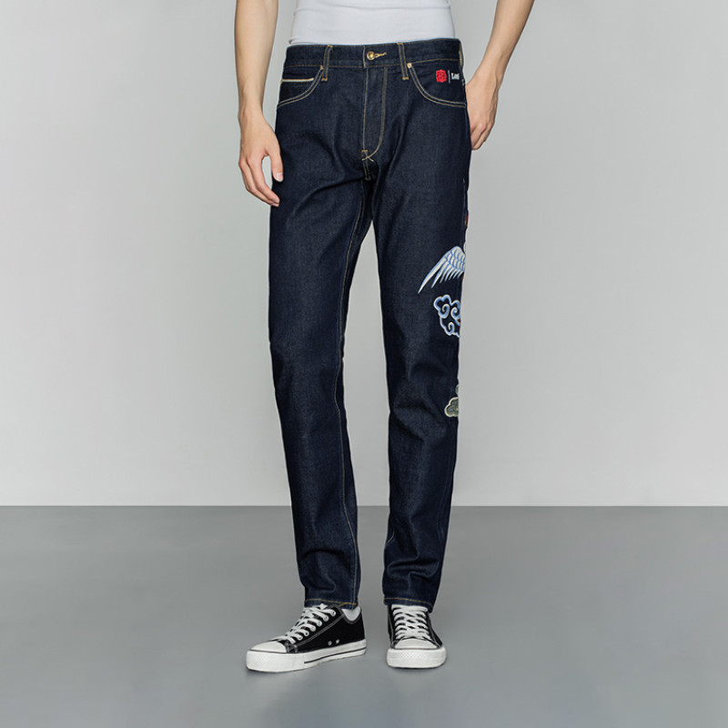 Lee SS22