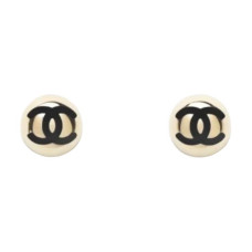 CHANEL -