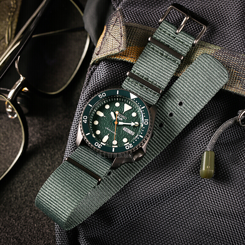 SEIKO SRPD77K1