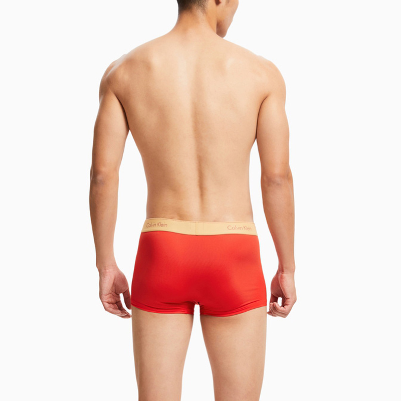 CKCalvin Klein 1