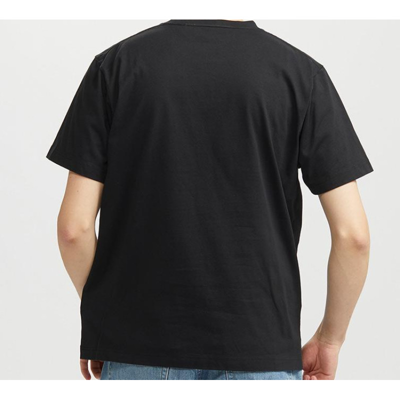 UNIQLO aT