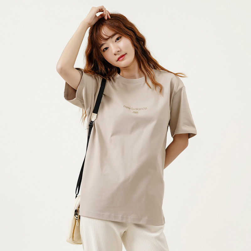 New Balance Logo T