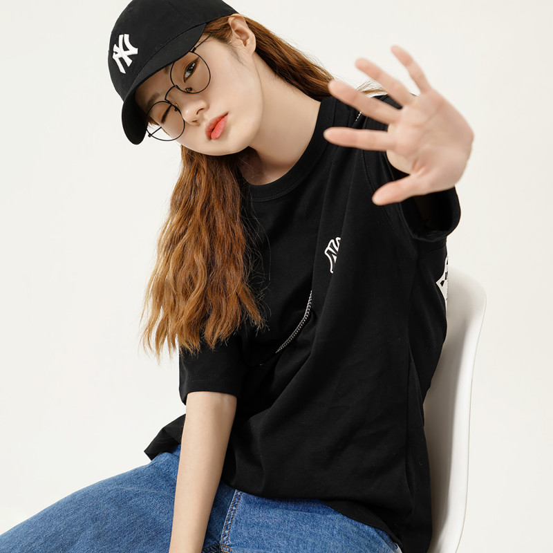 MLB T
