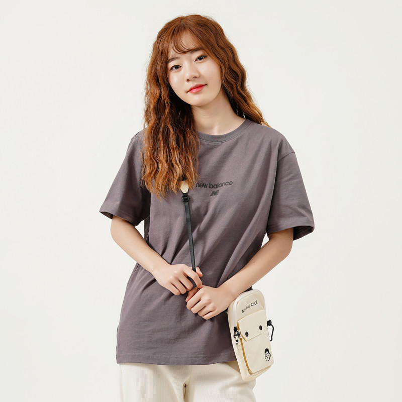 New Balance Logo T