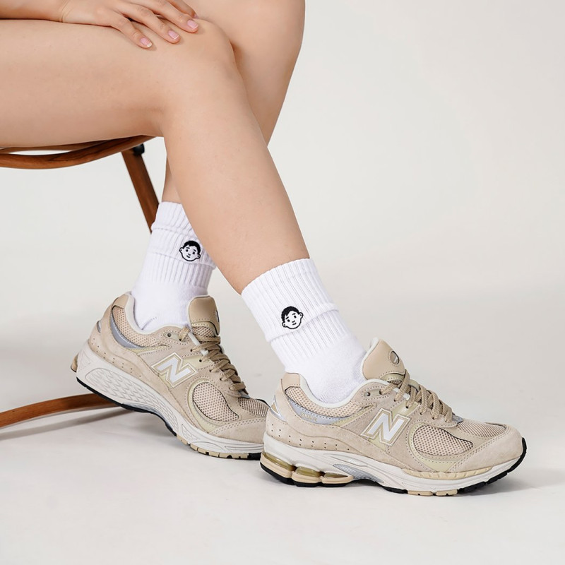 New Balance NB 2002R