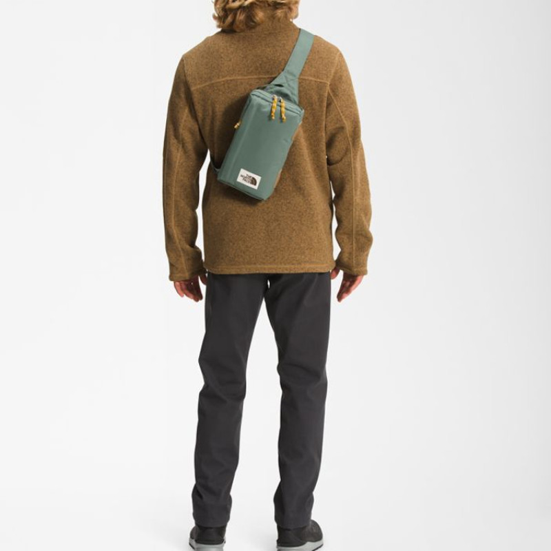THE NORTH FACE