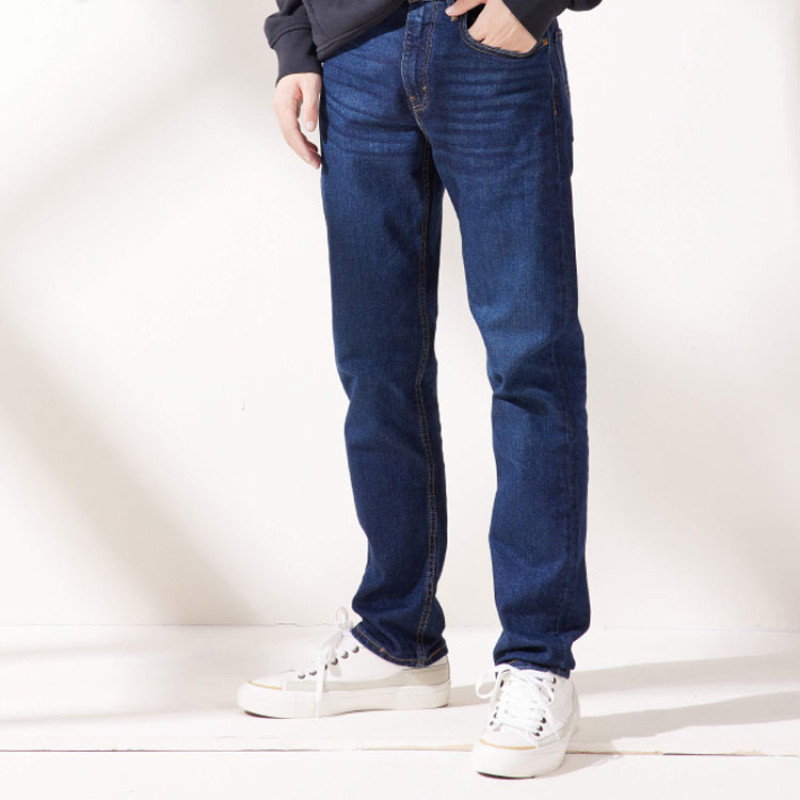 Levis