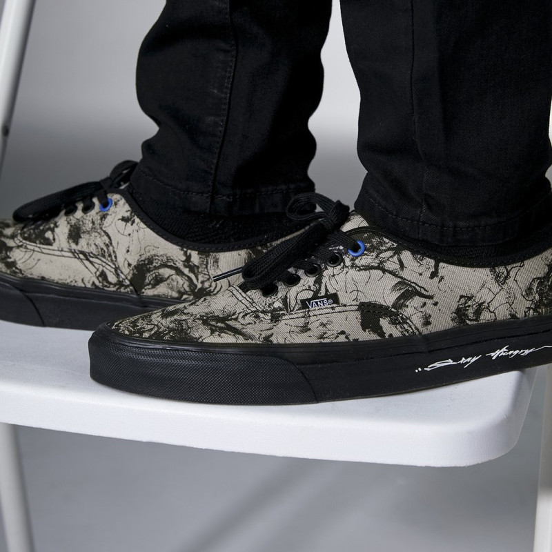 HuaTunan x Vans Authentic