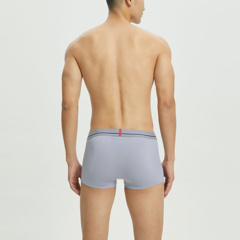 CKCalvin Klein SS22 4D 1