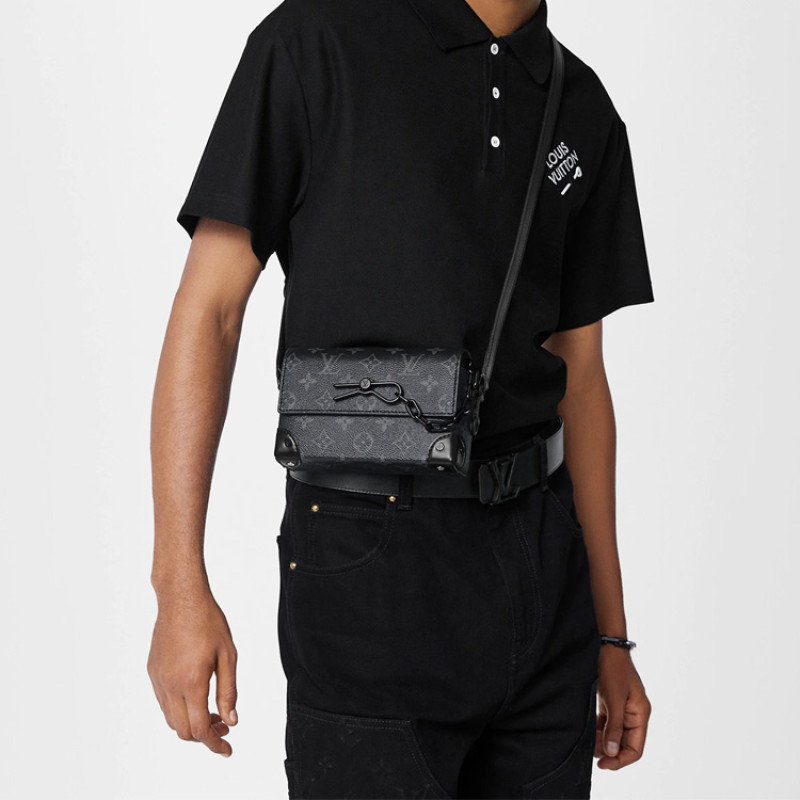 LOUIS VUITTON Steamer