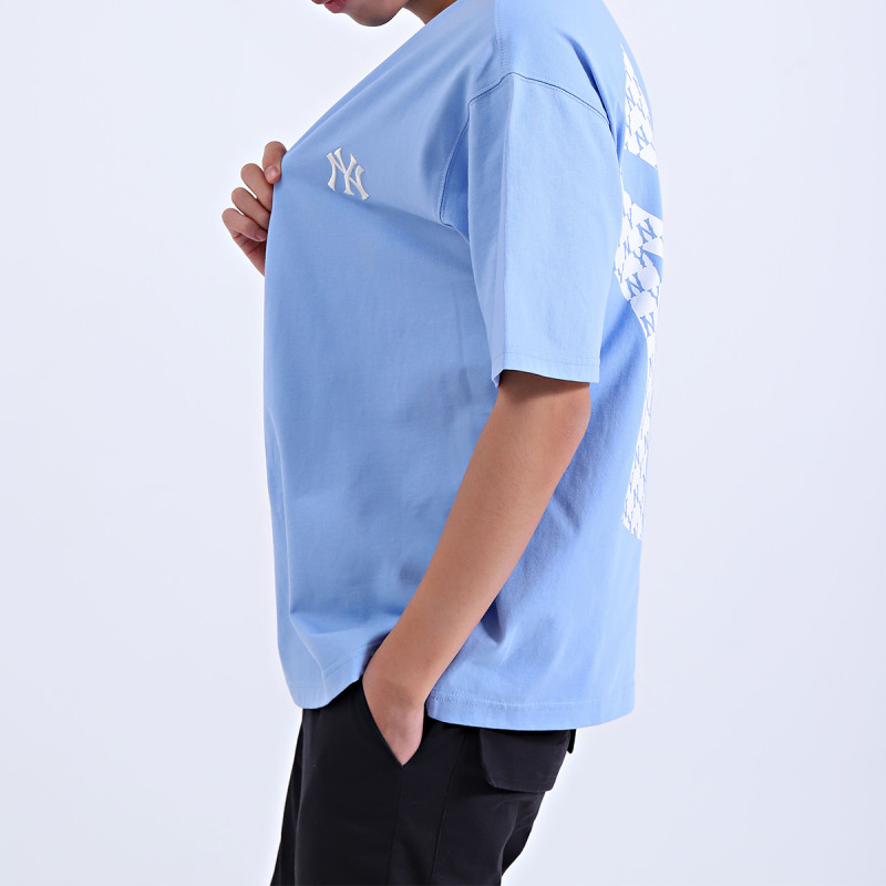 MLB T