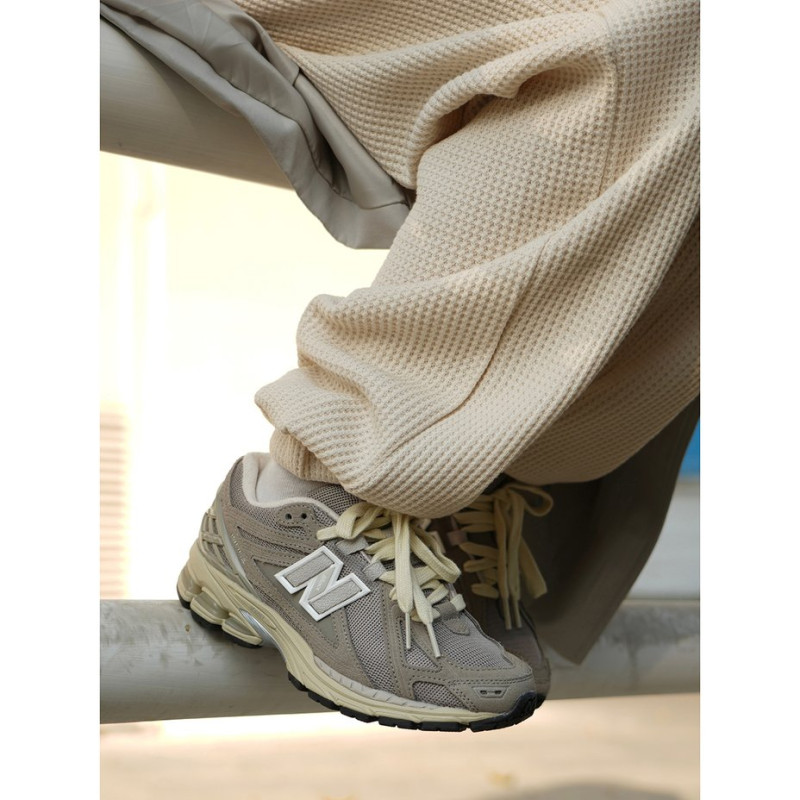 New Balance NB 1906R 