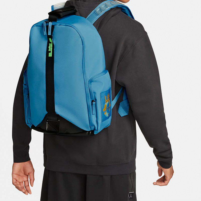 Nike LeBronLogo