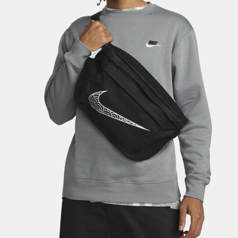 Nike logo