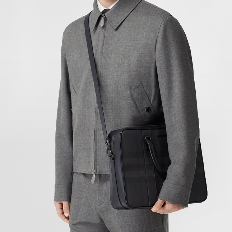 Burberry 520