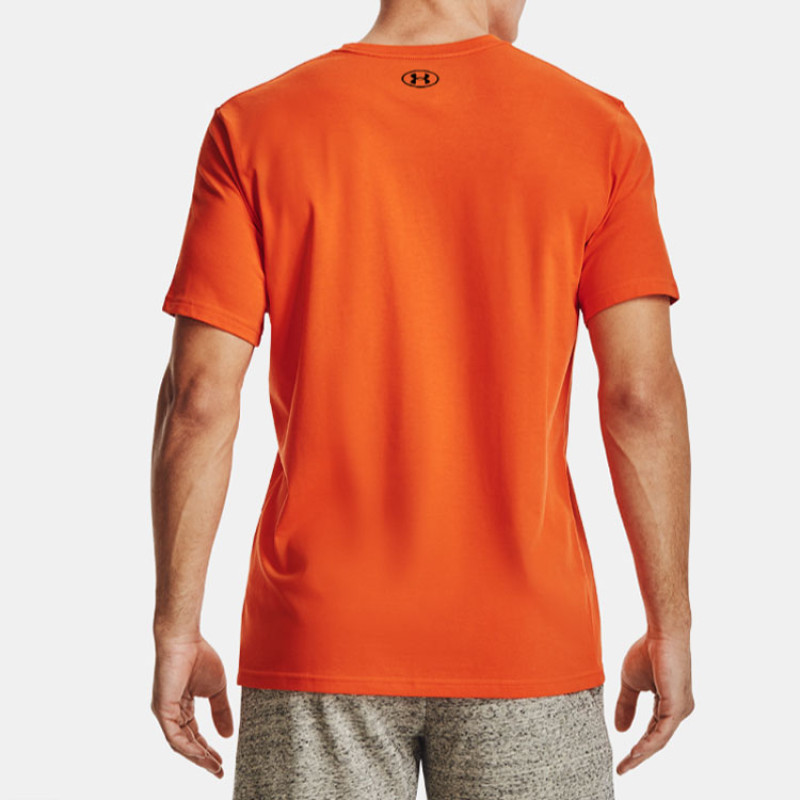 Under Armour T