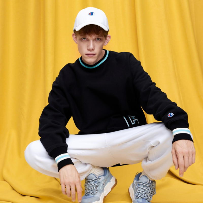 Champion FW22 US Life CLogo