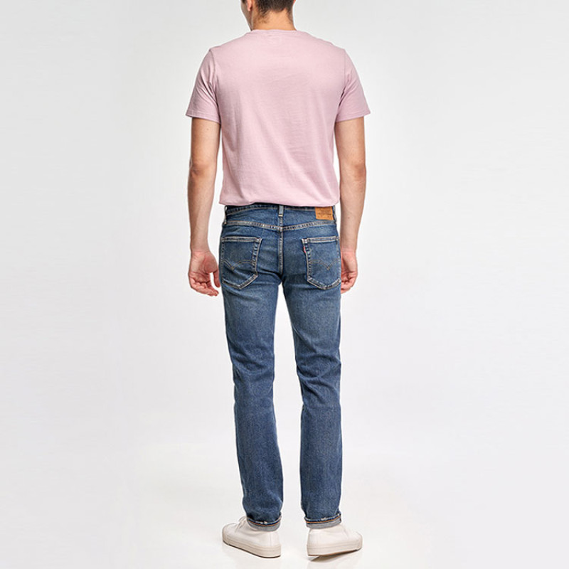 Levis