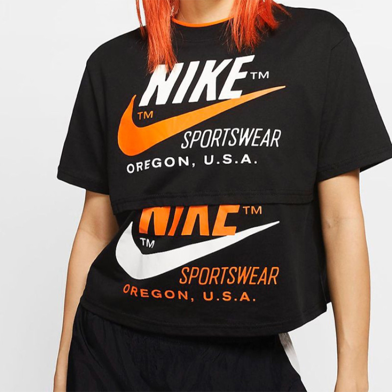 Nike logo T
