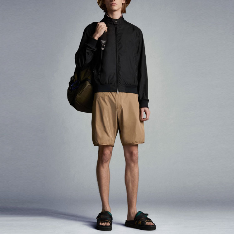 Moncler Reppe Logo